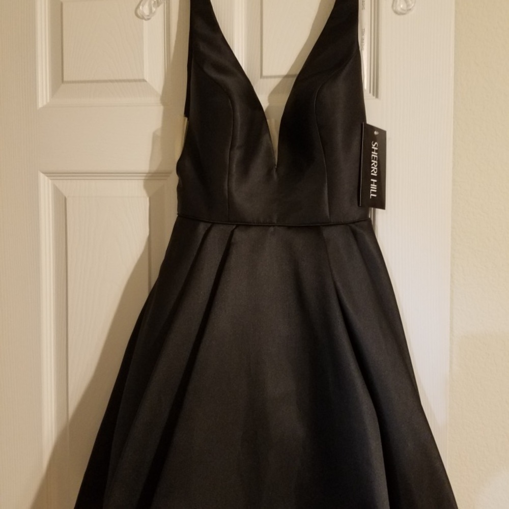 Black Sherri hill dress
